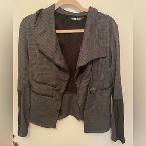 The north face grey and black athletic jacket